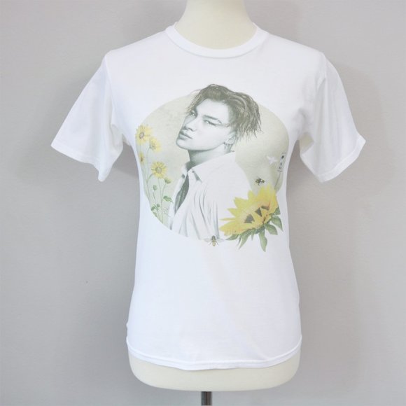 KPOP Big Bang Taeyang Portrait White Floral Shirt Women’s Size XS - Picture 1 of 13